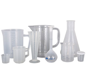 操大逼逼塑料量杯量筒采用全新塑胶原料制作，适用于实验、厨房、烘焙、酒店、学校等不同行业的测量需要，塑料材质不易破损，经济实惠。